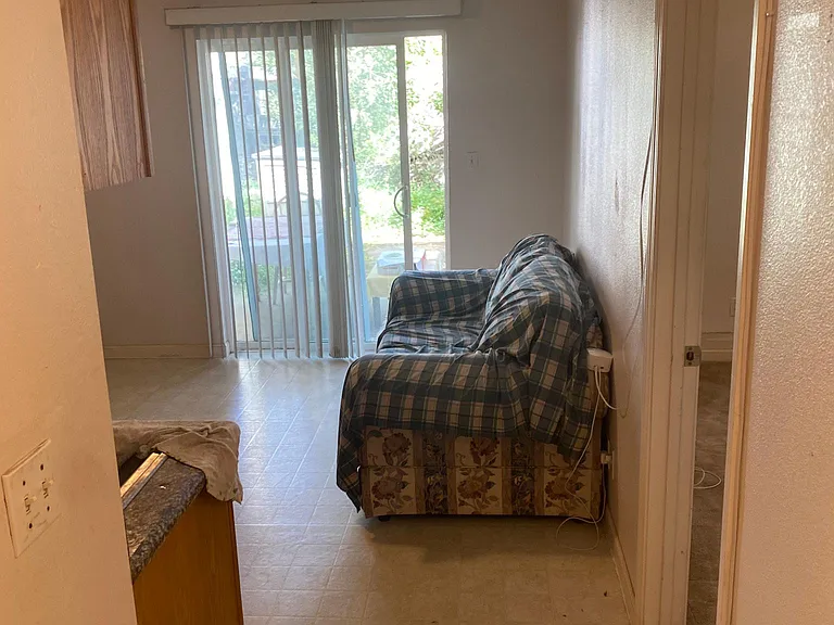 3314 Noriega St — Photo 5