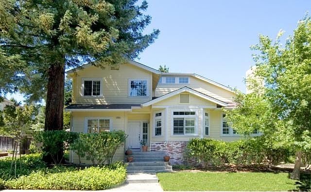 1st image of 606 Deerfield Ln