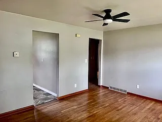 Lawrensen- 311 E National - 1 — Photo 2