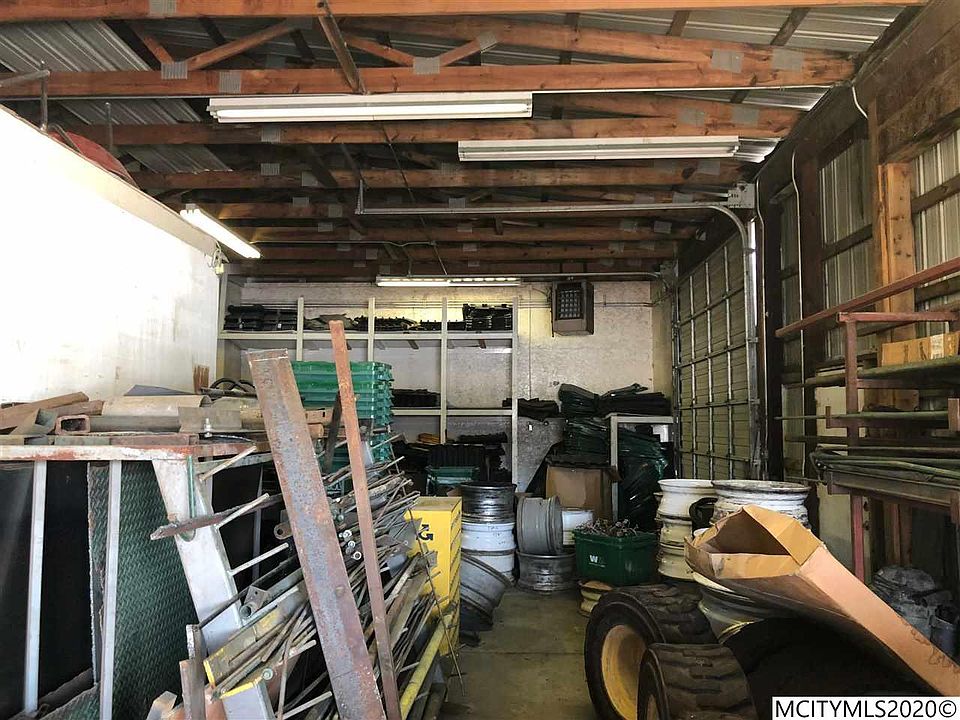 2nd image of 1815 S Carolina Ave