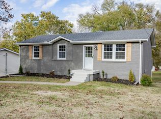 123 Hillsdale Dr, Hendersonville, TN 37075