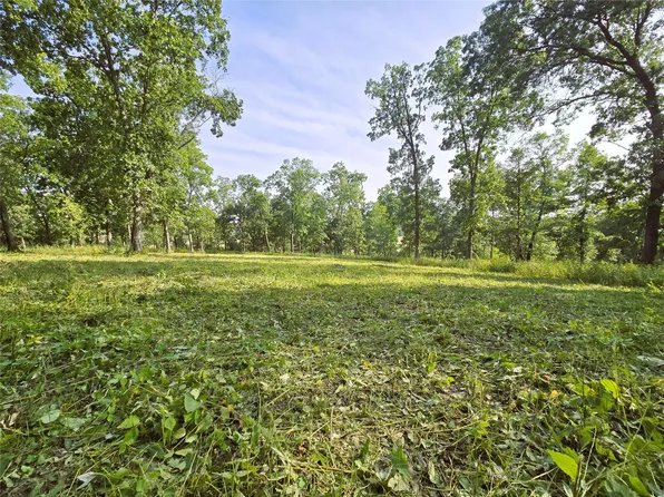 2758 Settlers Trl, Saint Charles, IA 50240