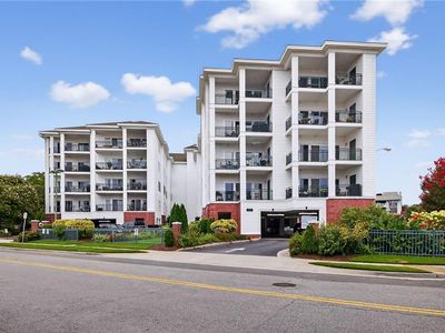 2140 Vista Cir APT 401, Virginia Beach, VA, 23451