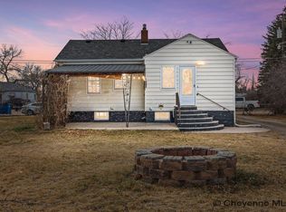 2203 S 3rd Ave, Cheyenne, WY 82007