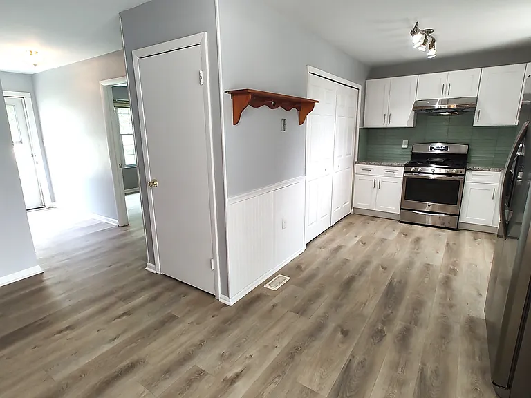 8027 Shore Rd — Photo 2