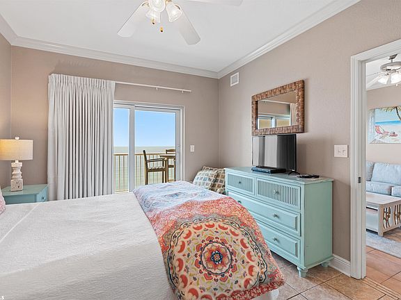 4th image of 1010 Beach Blvd Unit 1903