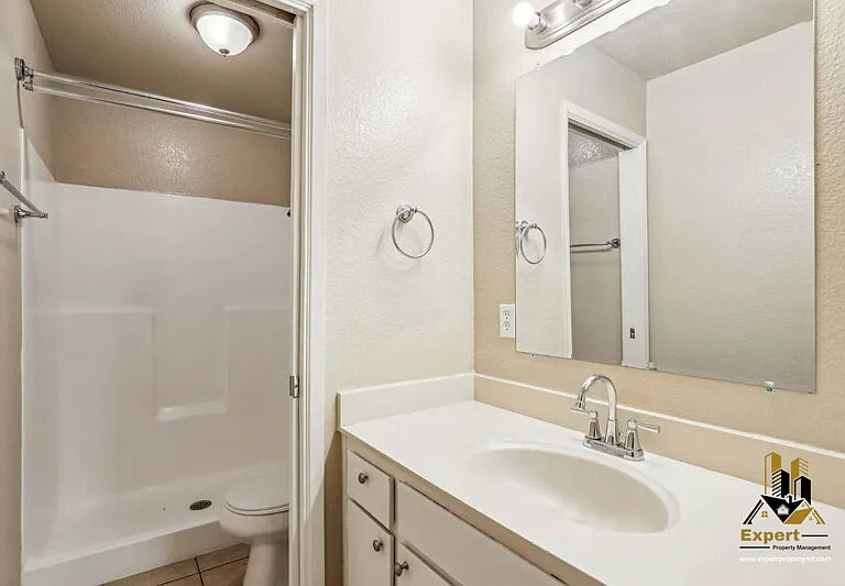 6412 Benning St #5 — Photo 12