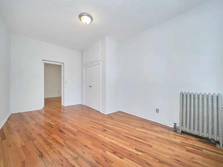 587 Riverside Dr #1C — Photo 10