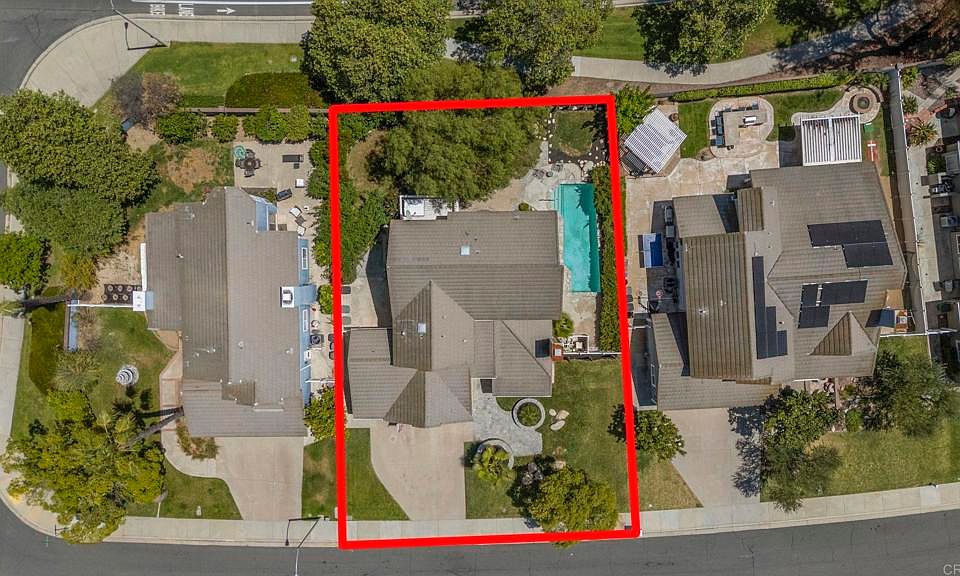 1st image of 43870 Gatewood Way