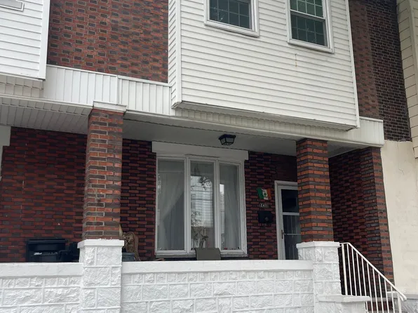 2411 S 4th St, Philadelphia, PA 19148