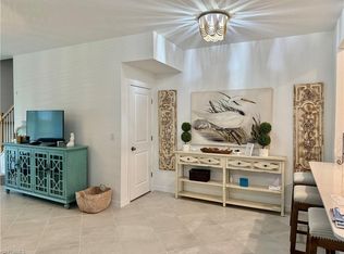 2837 Citrus St, Naples, FL 34120