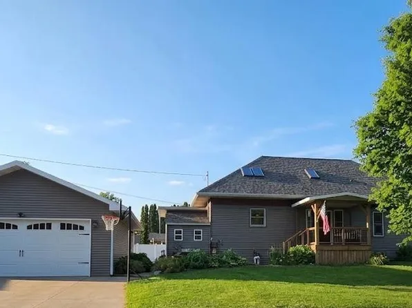 225 S Franklin Street, Livingston, WI 53554