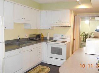 8299 Kennedy Cir UNIT 3, Warren, MI 48093