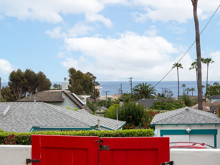 1482 Carmelita St — Photo 23