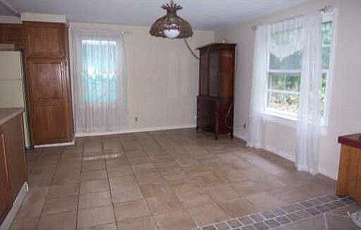 3rd image of 116 Dewey Ave
