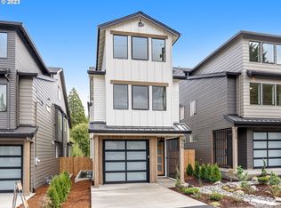 8228 SW 46th Ave, Portland, OR 97219