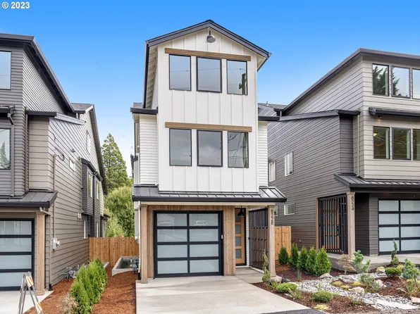 8228 SW 46th Ave, Portland, OR 97219