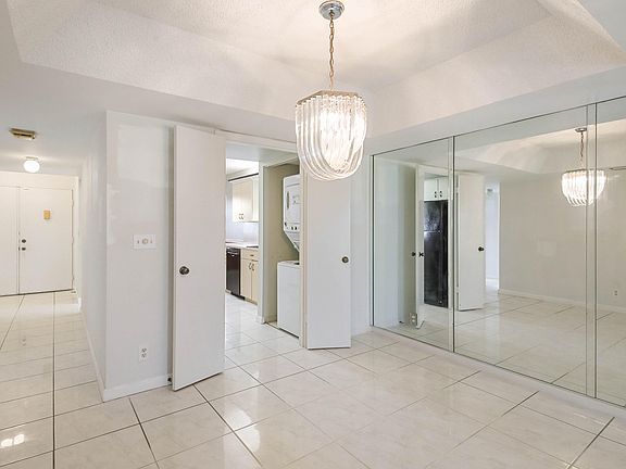 2nd image of 6850 10th Avenue N #406