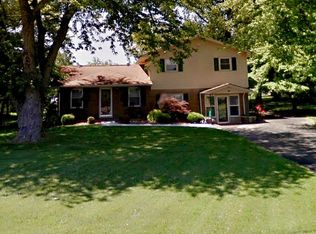 316 Red Fern Rd, Campbellsville, KY 42718