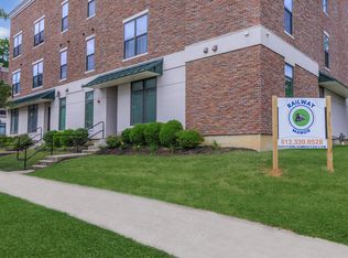 Railway Manor, Bloomington, IN 47404