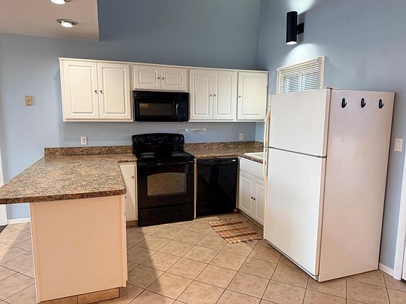 5th image of 536 N Cogswell DRIVE #6