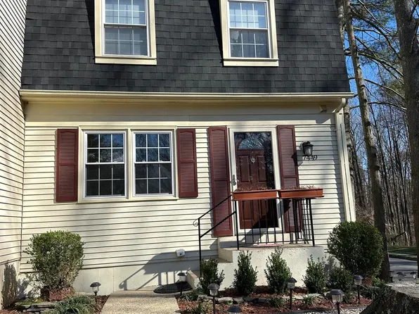 7449 Foxleigh Way, Alexandria, VA 22315