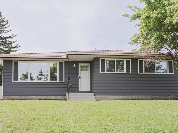7607 137th Ave NW, Edmonton, AB T5C 2L6