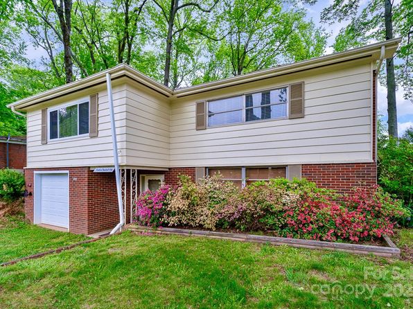 1409 Sherwood Dr, Kannapolis, NC 28081