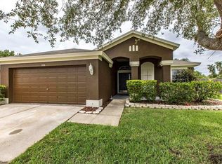 1116 Summer Breeze Dr, Brandon, FL 33511