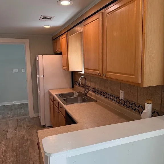6914 Johnny Mercer Blvd — Photo 4