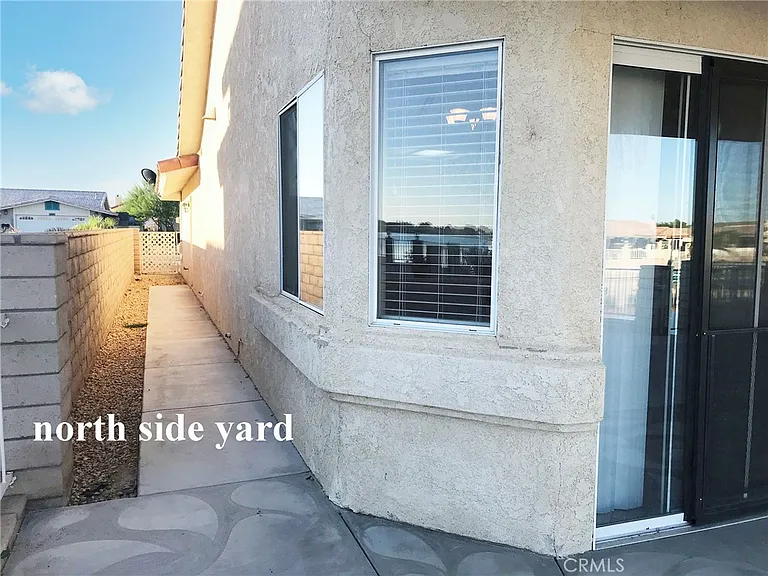26438 Edgewater Ln — Photo 22