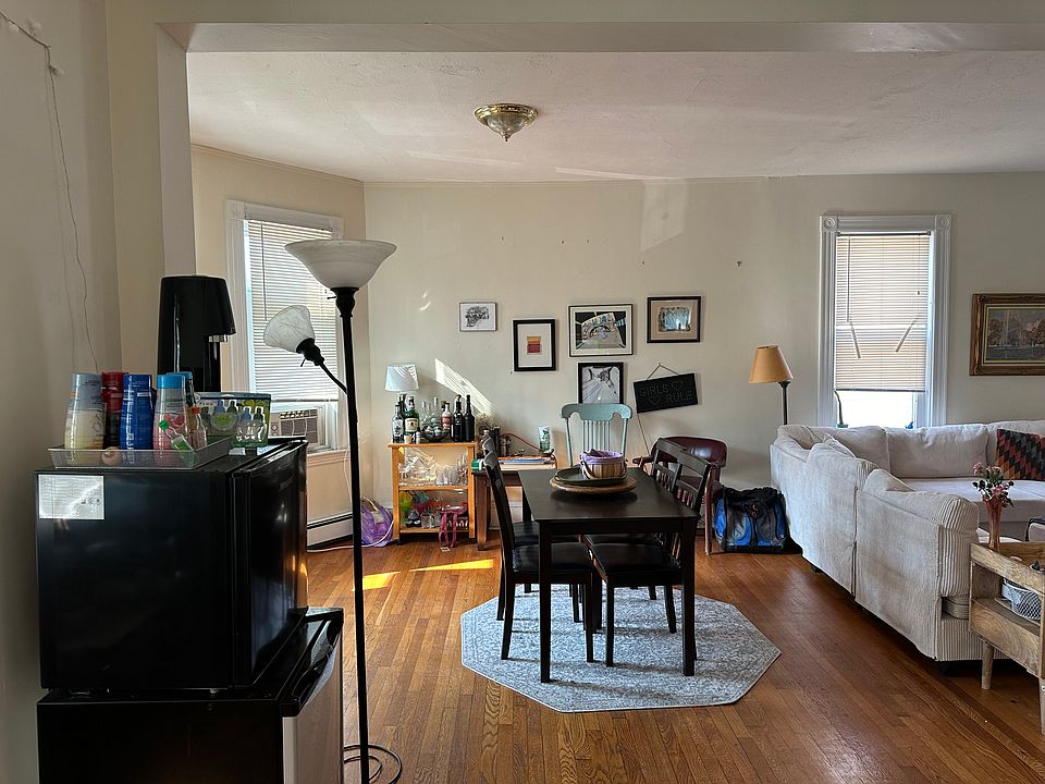 1st image of 15-17 Etna St #15