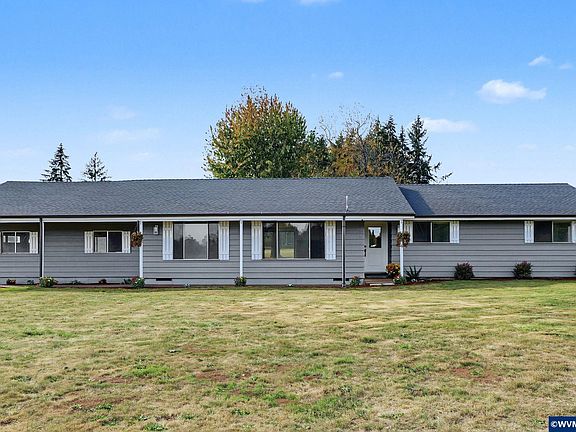 3rd image of 9143 Shaw Square Rd SE