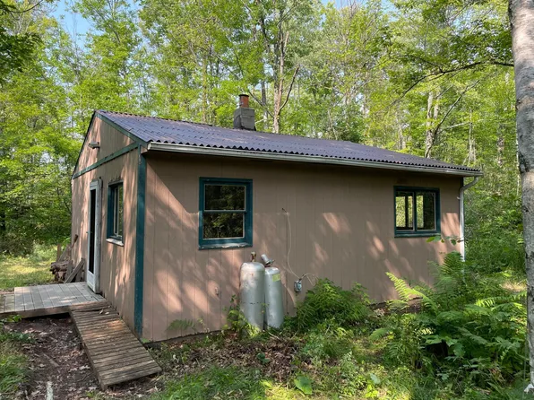 17108 State Highway 27, McGregor, MN 55760