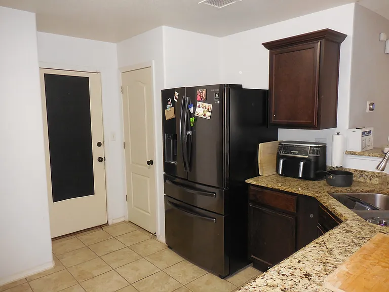 7045 Eagle Nest Ct — Photo 5