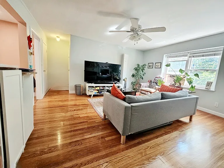5 Alton Ct #6 — Photo 6
