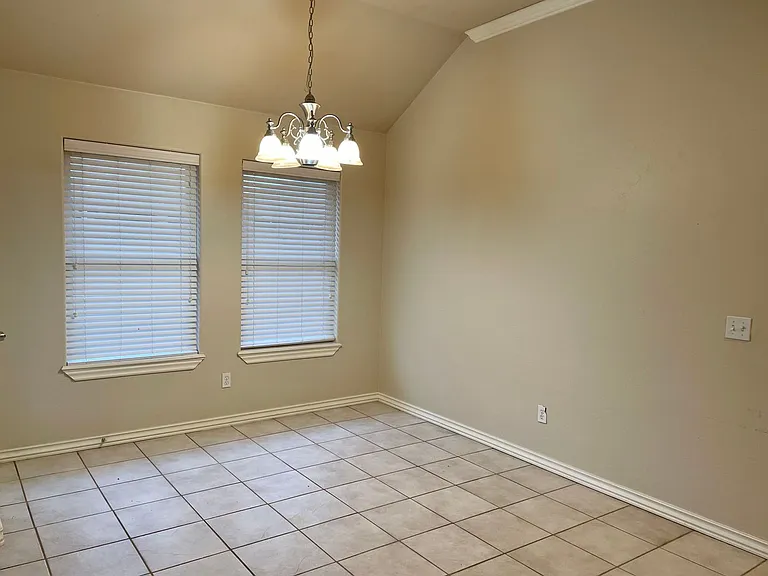 2417 NW 152nd St — Photo 5