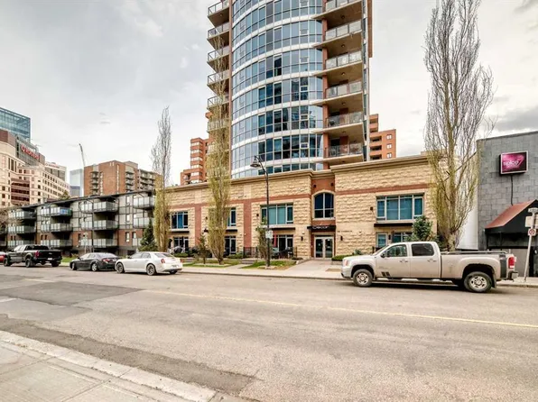 735 NE 2nd Ave SW #1002, Calgary, AB T2P 0E4
