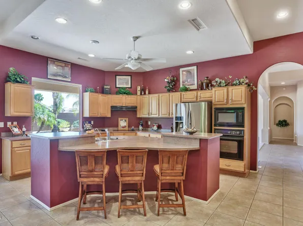 15029 W Gentle Breeze Way, Surprise, AZ 85374