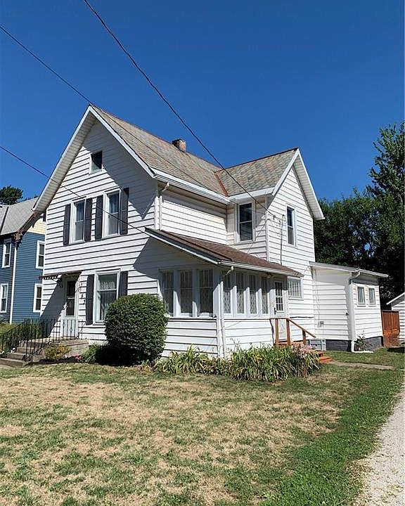 1st image of 163 E Main St