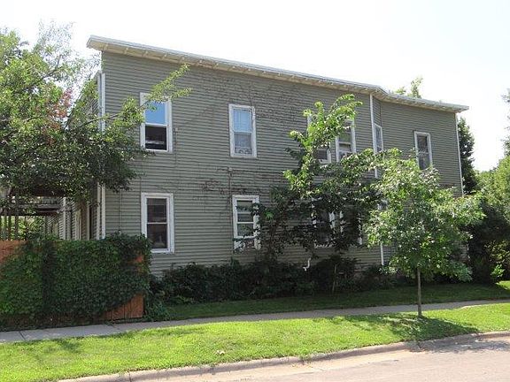 2nd image of 2201 Harriet Ave