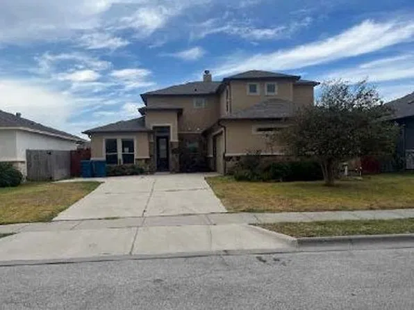 1825 Bay Landing Dr, Portland, TX 78374