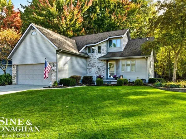 845 Joanwood Dr, Marysville, MI 48040