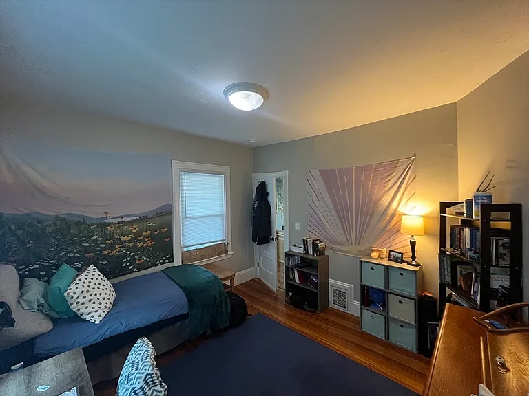 79-83 Beacon St #2 — Photo 9