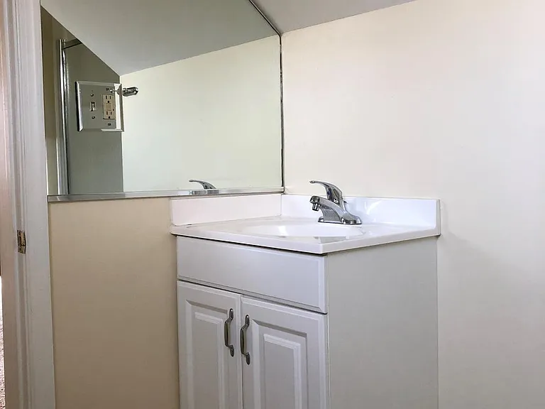 104 S Loudoun St #2 — Photo 11