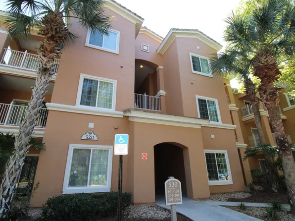 520 Florida Club Blvd APT 202, Saint Augustine, FL 32084