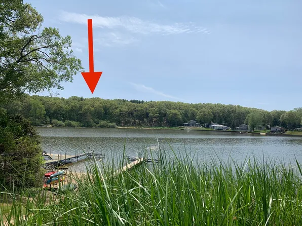 Silver Lake Dr, Saugatuck, MI 49453