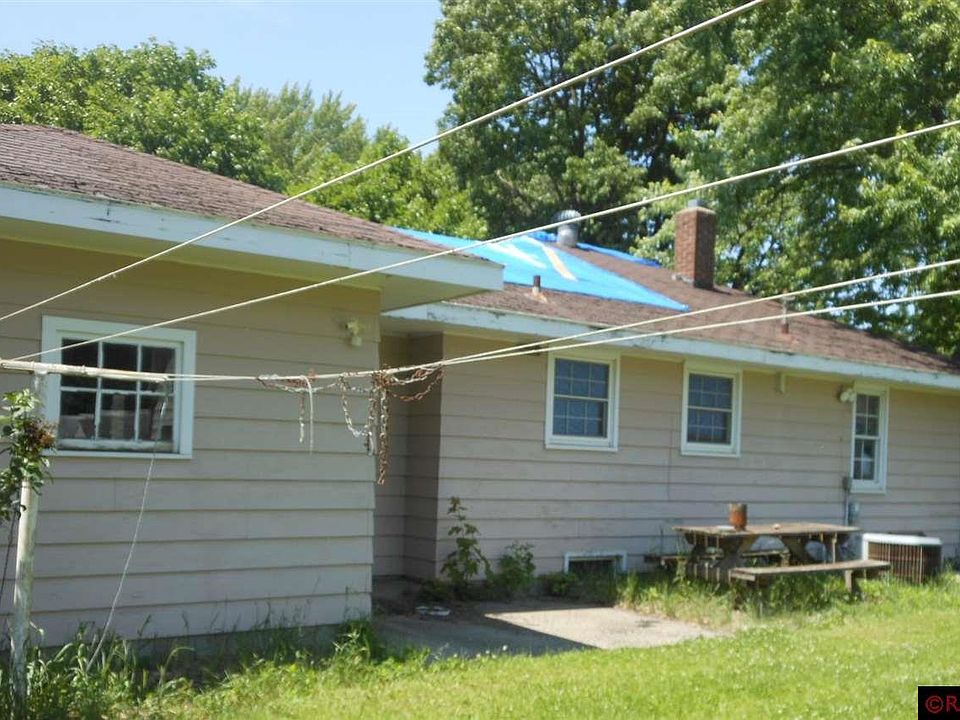 2nd image of 361 Pine St