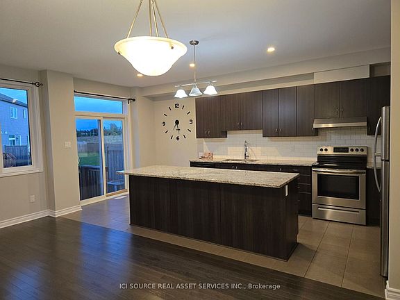 2nd image of 193 Kimpton Dr