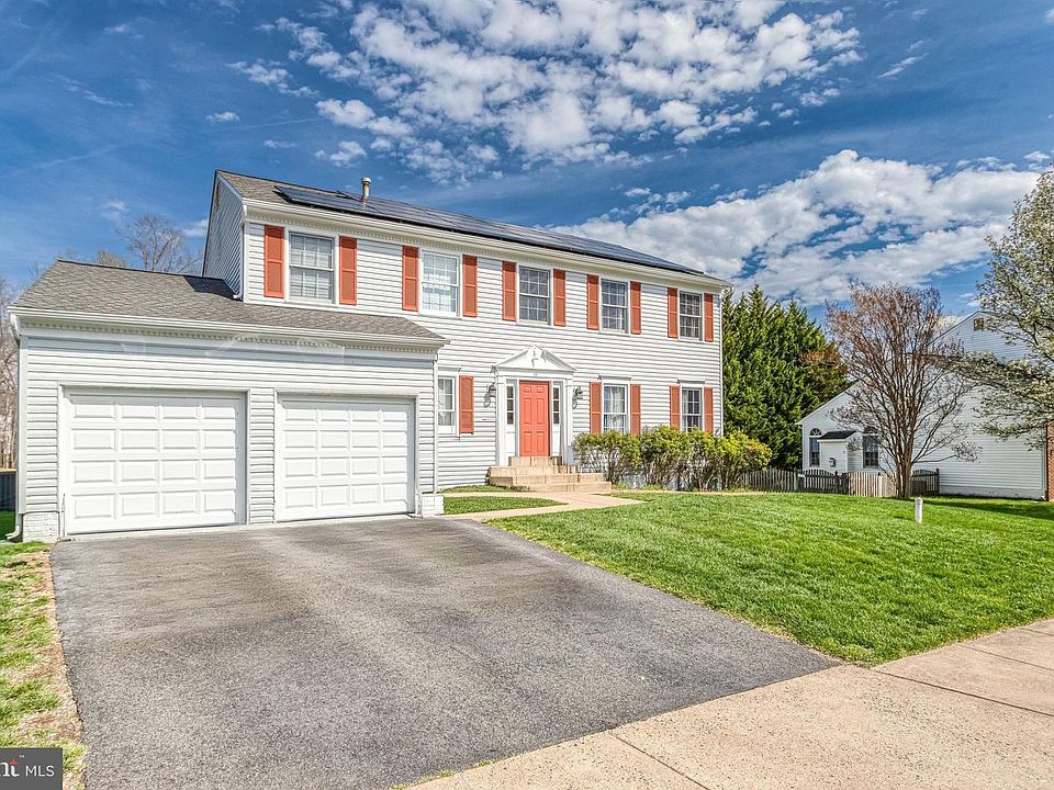 1st image of 29 Palace Ln